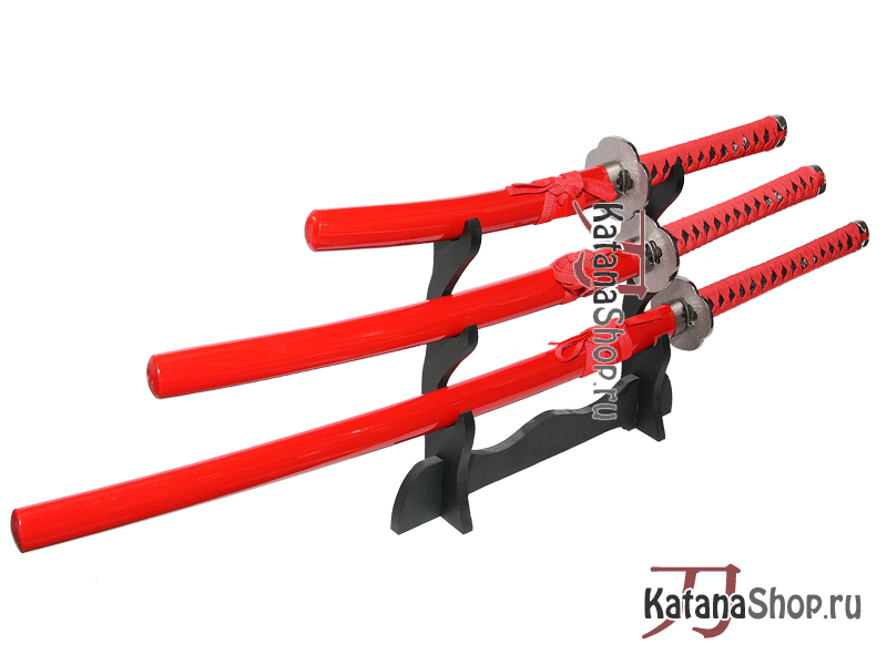 Красные самурайские мечи