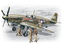 P-51B with USAAF Pilots and Ground Personnel
