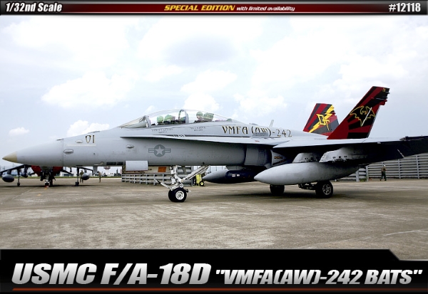 Модель - Самолет  USMC F/A-18D &quot;VMFA(AW)-242&quot; LE: (1:32)