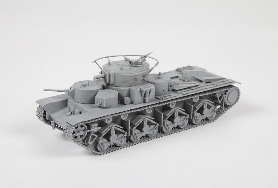Модель - Советский тяжелый танк Т-35. 