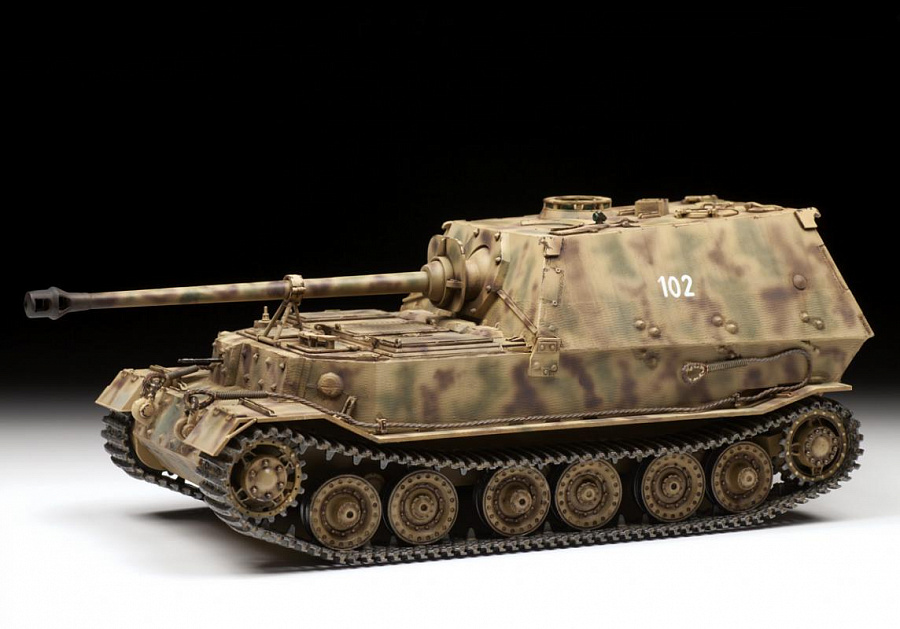 Модель - Немецкий истребитель танков Элефант. 