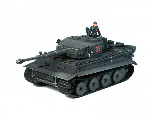 Модель - Немецкий танк Tiger I Тигр (ранняя версия) с 1 фигурой (1:35. 