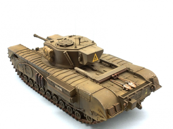 Модель - Английский тяжелый танк Mk.IV Churchill Mk.VII Черчиль Mk.VI. 