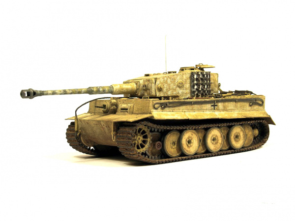 Модель - Немецкий Тяжёлый танк Tiger I Тигр (Mid.prod) (1:35). 