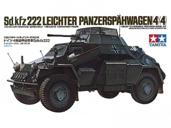 Модель - Немецкий легкий бронеавтомобиль Sd.kfz 222 с 1 фигурой (1:35