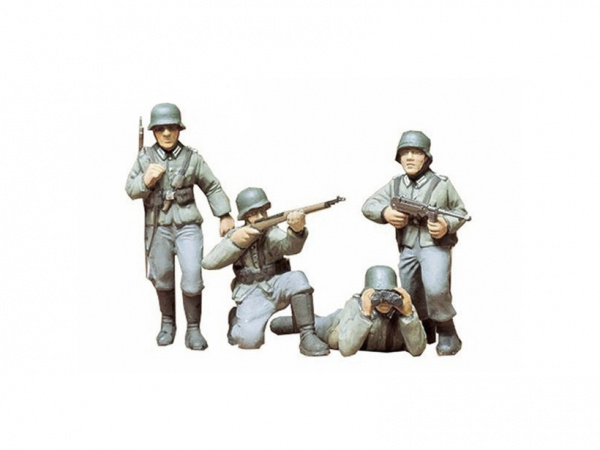 Модель - Немецкие пехотинцы. 4 фигуры (1:35). 