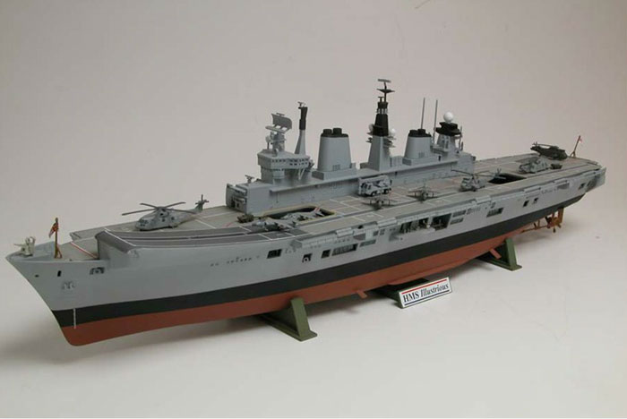 HMS Illustrious 1/350. 