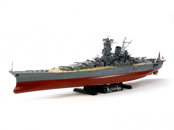 Модель - Японский линкор "Yamato" (1:350). 