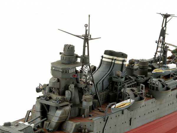 Японский тяжёлый крейсер Chikuma (1:350). 