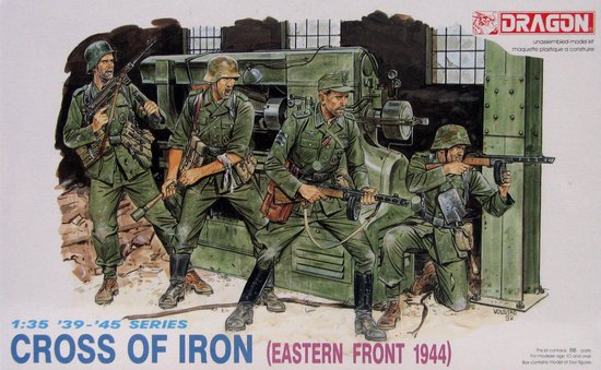 CROSS OF IRON (EASTERN FRONT 1944)