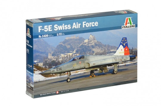 Модель - американский лёгкий многоцелевой истребитель F-5E Swiss Air 
