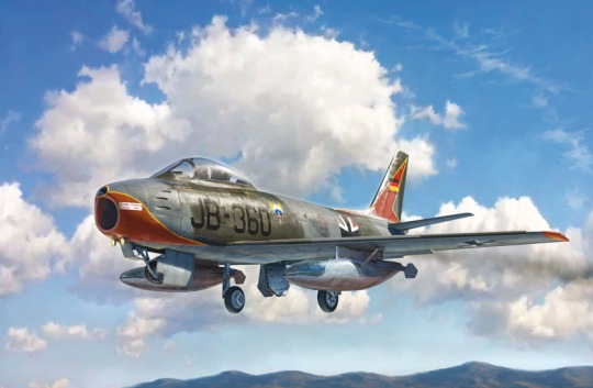 Модель - американский реактивный F-86E Sabre  (1:48)истребитель